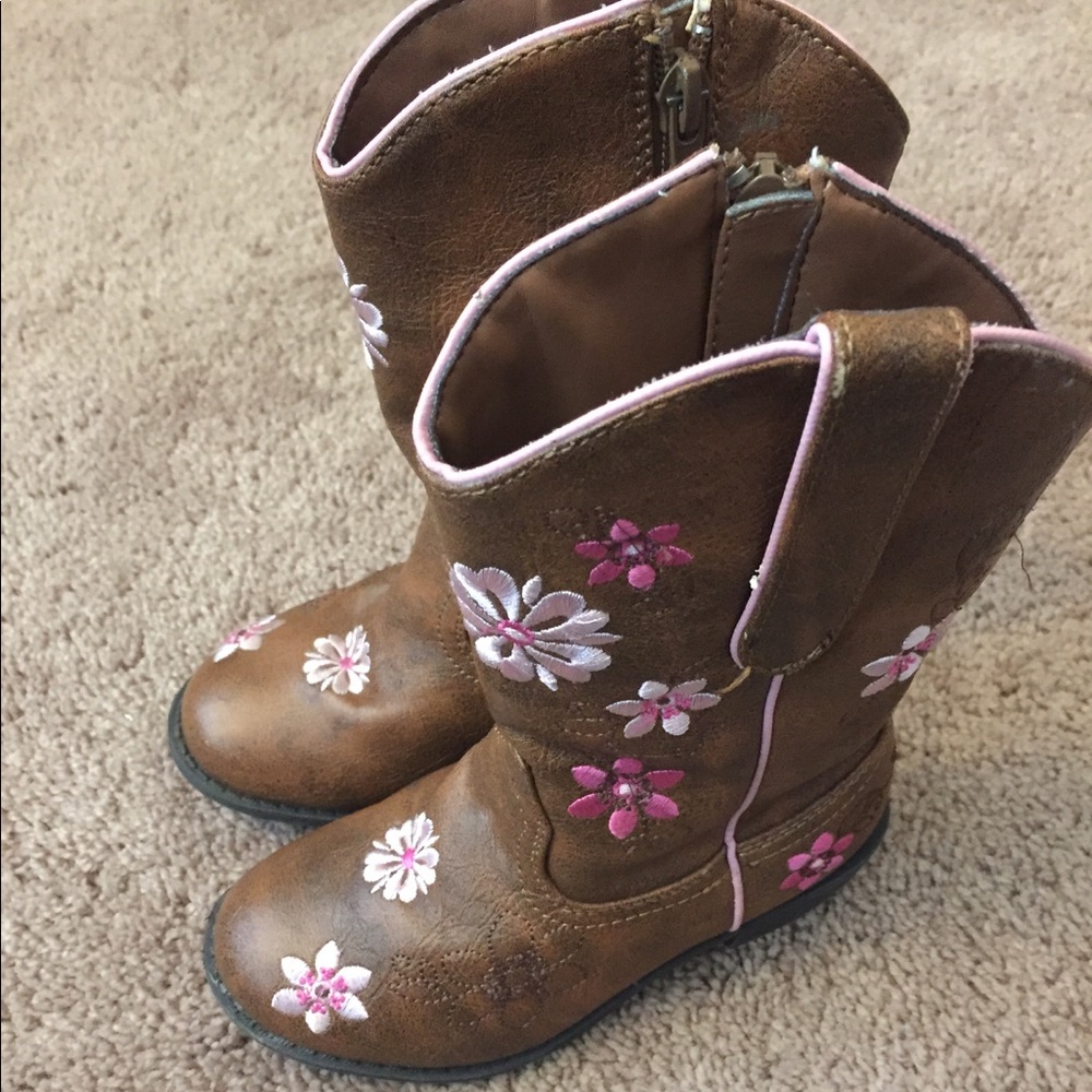 Toddler Girl size 9.5 cowgirl boots